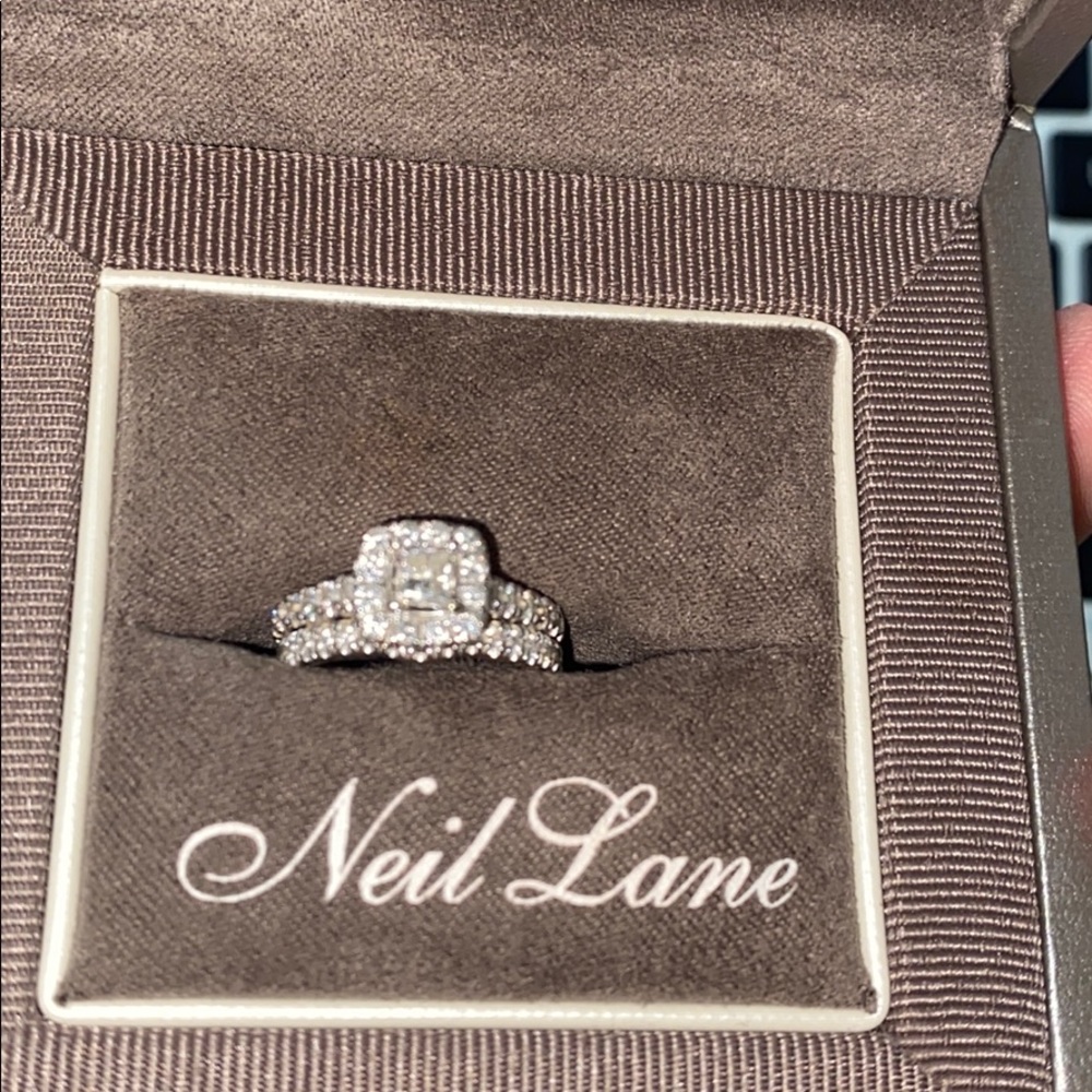 Neil Lane wedding ring and band